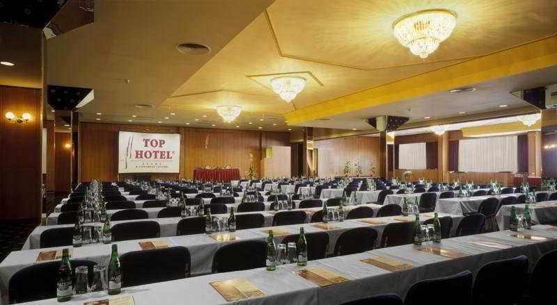 Easy Star Hotel Praag Buitenkant foto